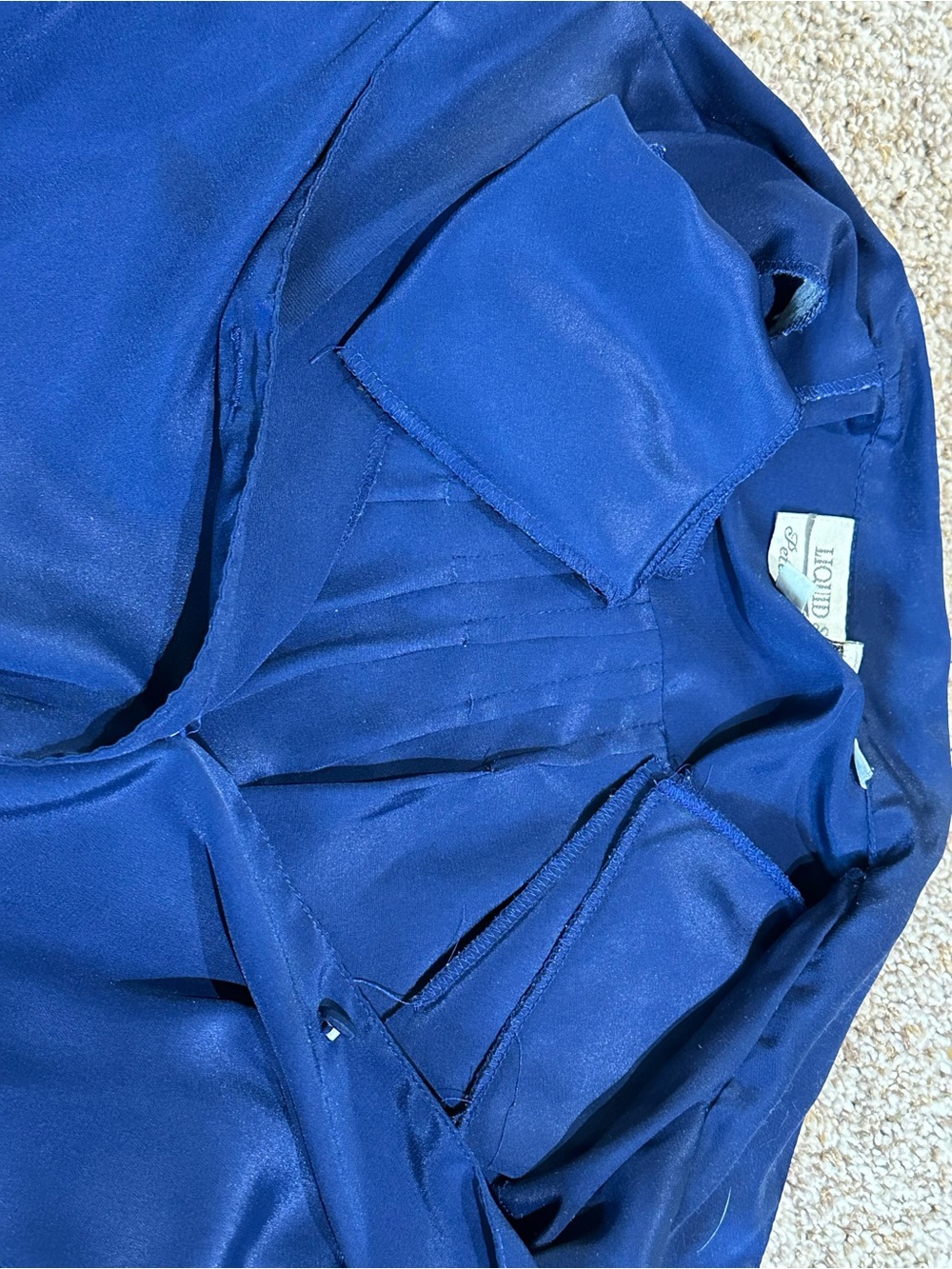 Vintage 1980’s Liquid Silk Peter’s & Ashley blouse - Picture 9 of 9